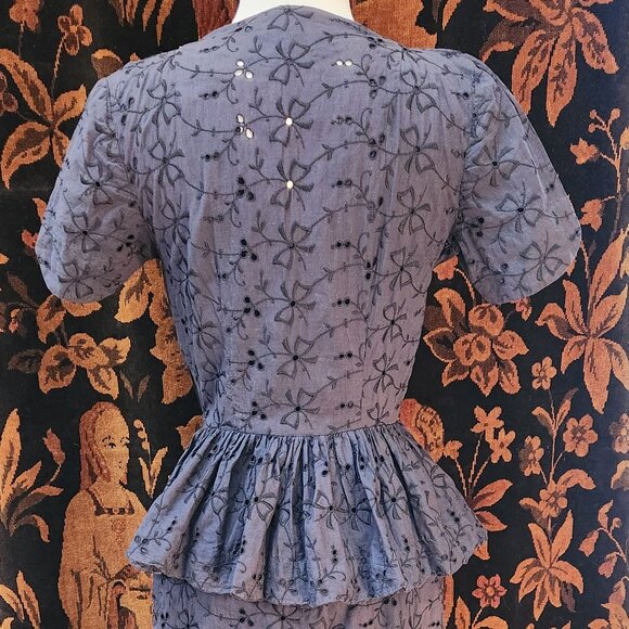 1940s Eyelet Peplum Dress - Picture 6 of 8